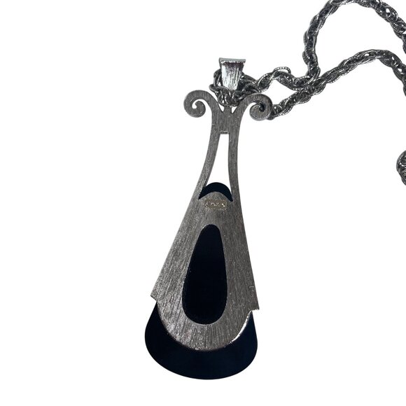 Vintage Avon Black Silver Tone Pendant Necklace Mod Mid Century Modern Statement - Picture 4 of 8